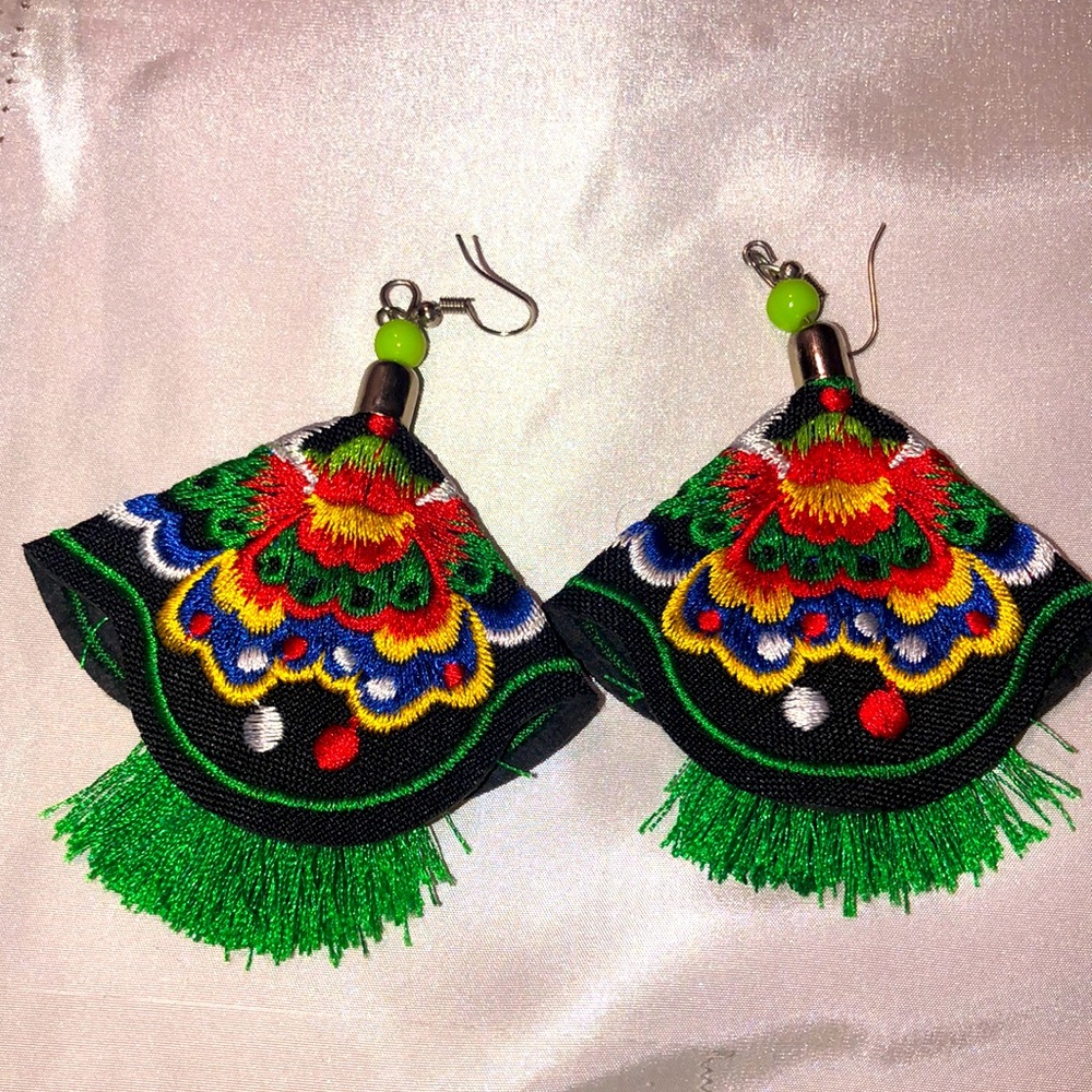 Embroidered Earrings 🤎